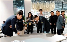 第57屆中國（廣州）國際家具博覽會CIFF第二天，迪歐S熱度持續(xù)升溫