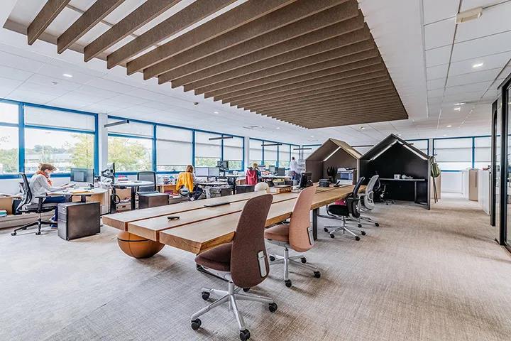 聯(lián)合辦公室家具定制設(shè)計(jì)欣賞_迪歐家具